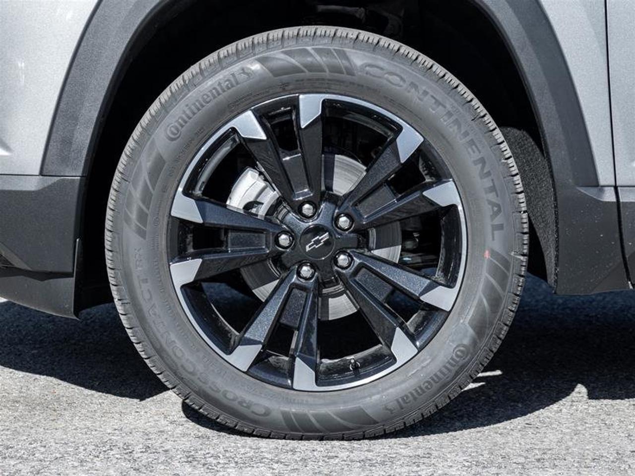 2027 Chevrolet Equinox RS Photo