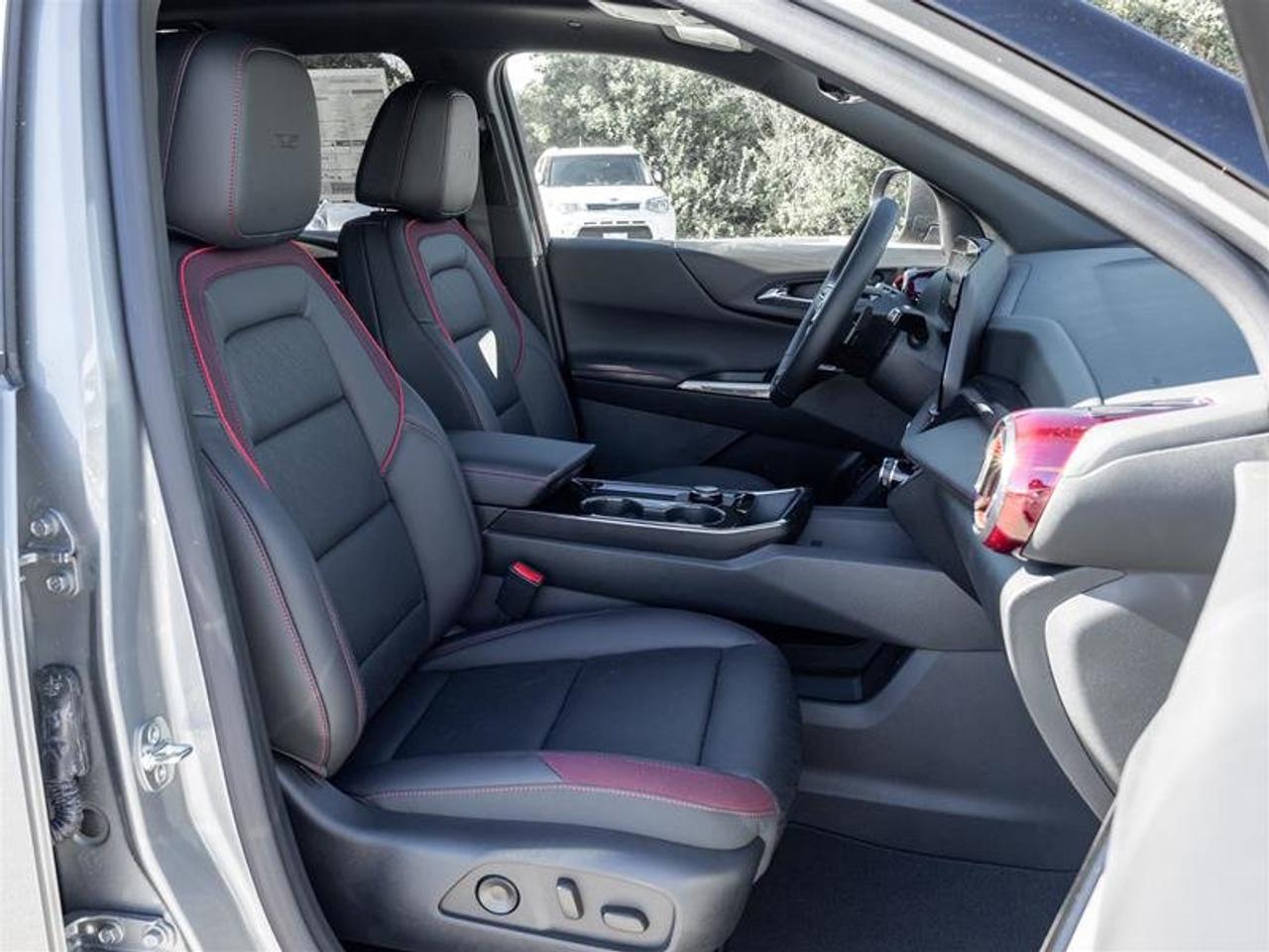 2027 Chevrolet Equinox RS Photo