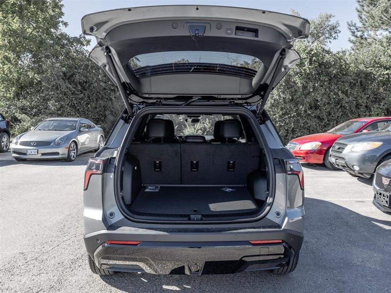 2027 Chevrolet Equinox RS Photo