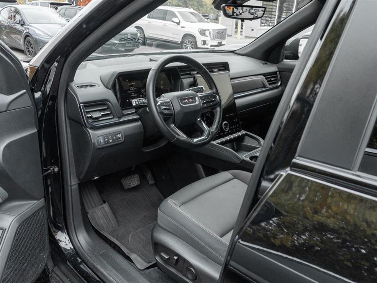 2026 GMC Terrain AWD AT4 Photo