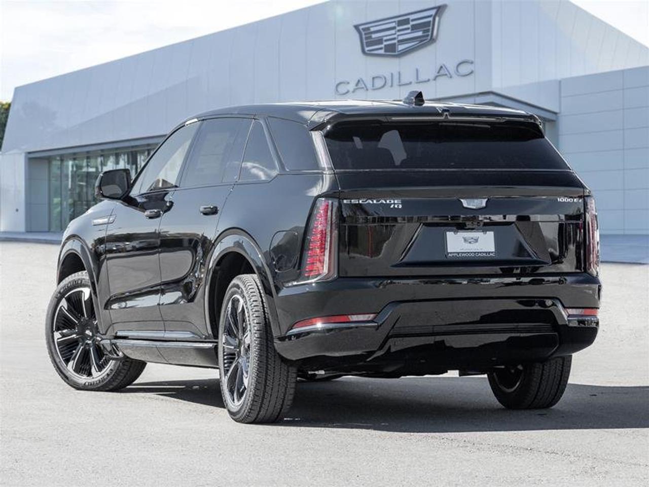 2026 Cadillac Escalade IQ Sport Photo