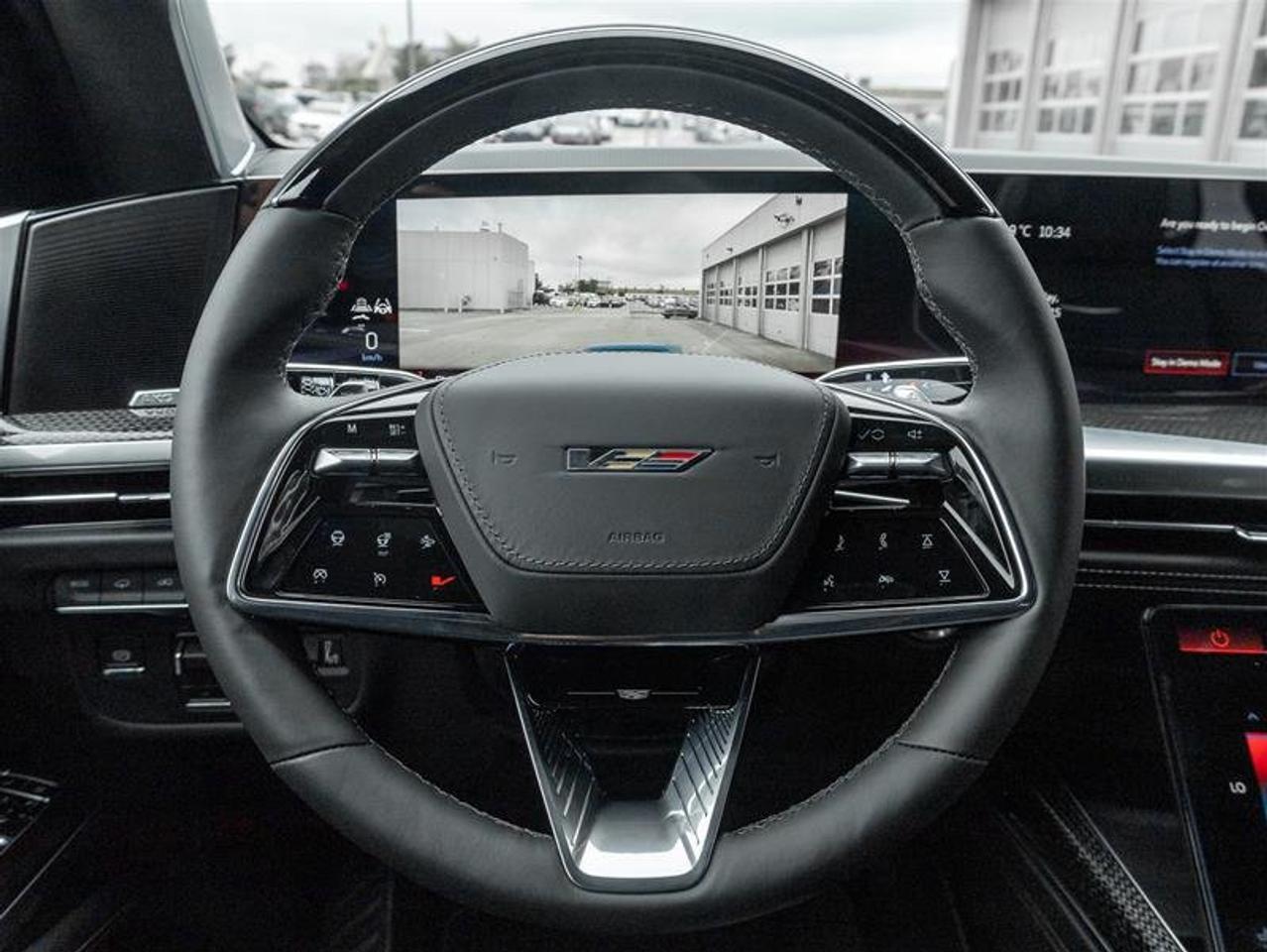 2027 Cadillac Escalade ESV V-Series Photo