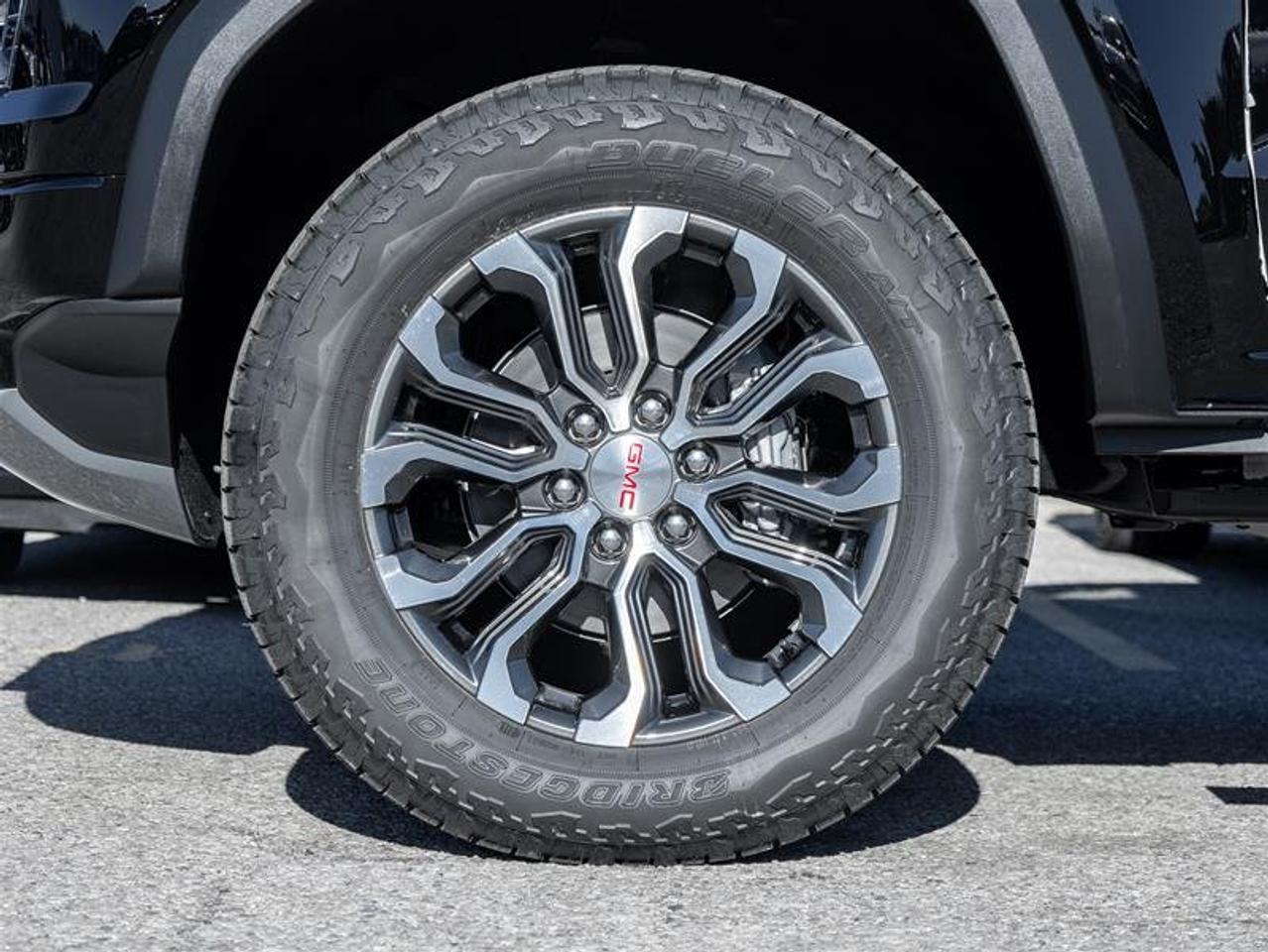 2026 GMC Canyon Denali Photo3