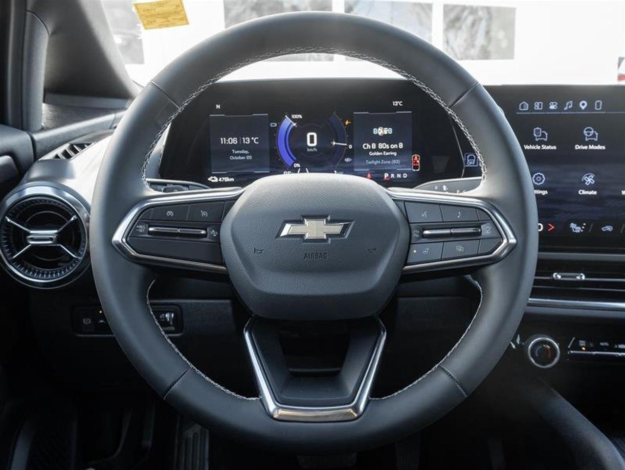 2027 Chevrolet Equinox EV LT1 Photo