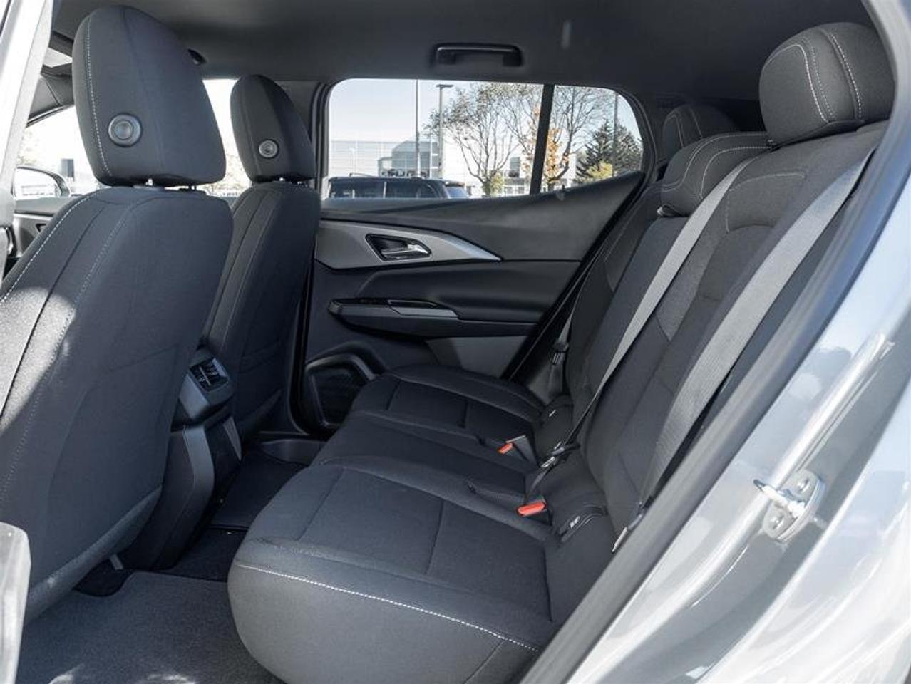 2027 Chevrolet Equinox EV LT1 Photo