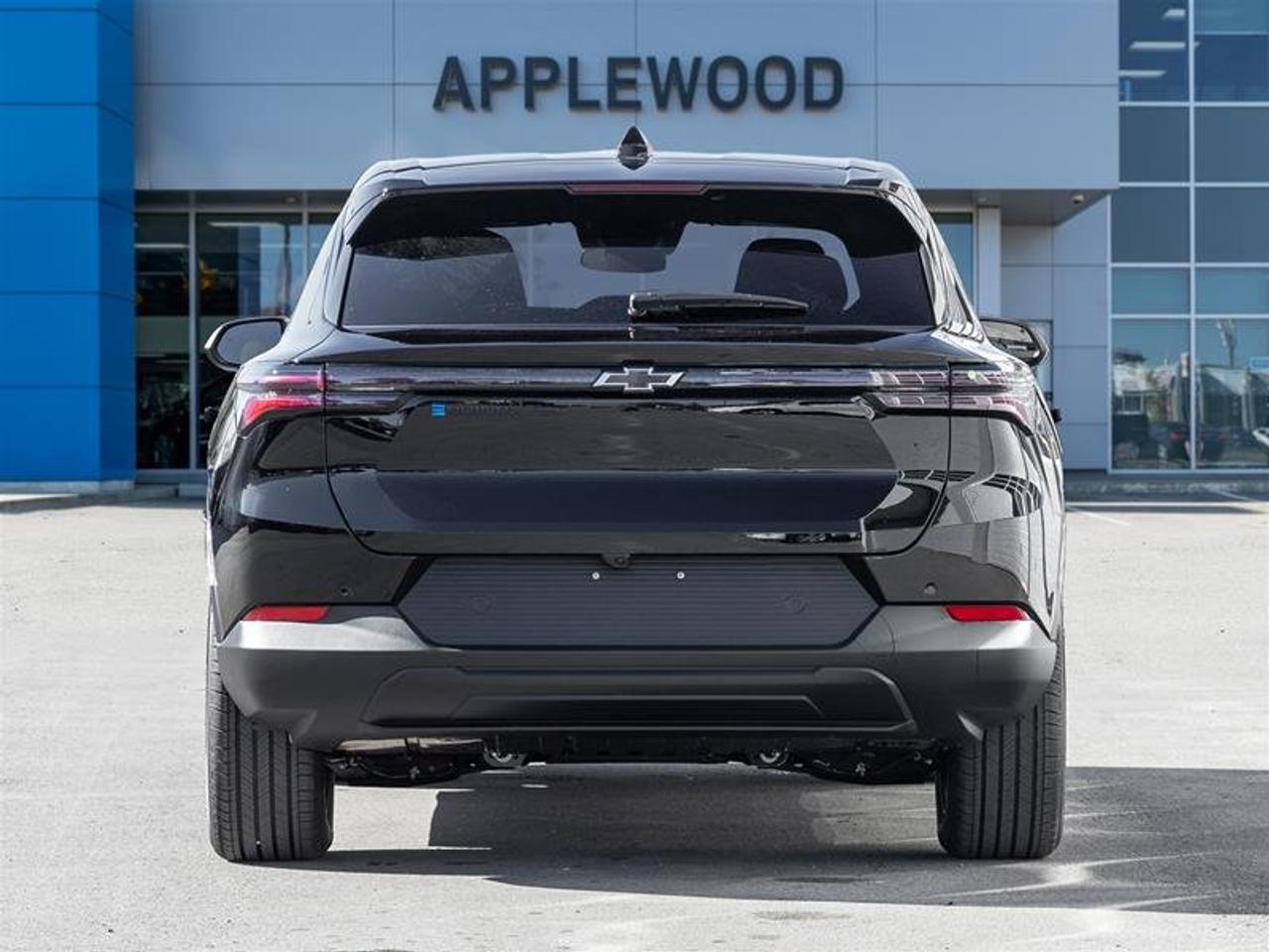 2027 Chevrolet Equinox EV LT1 Photo