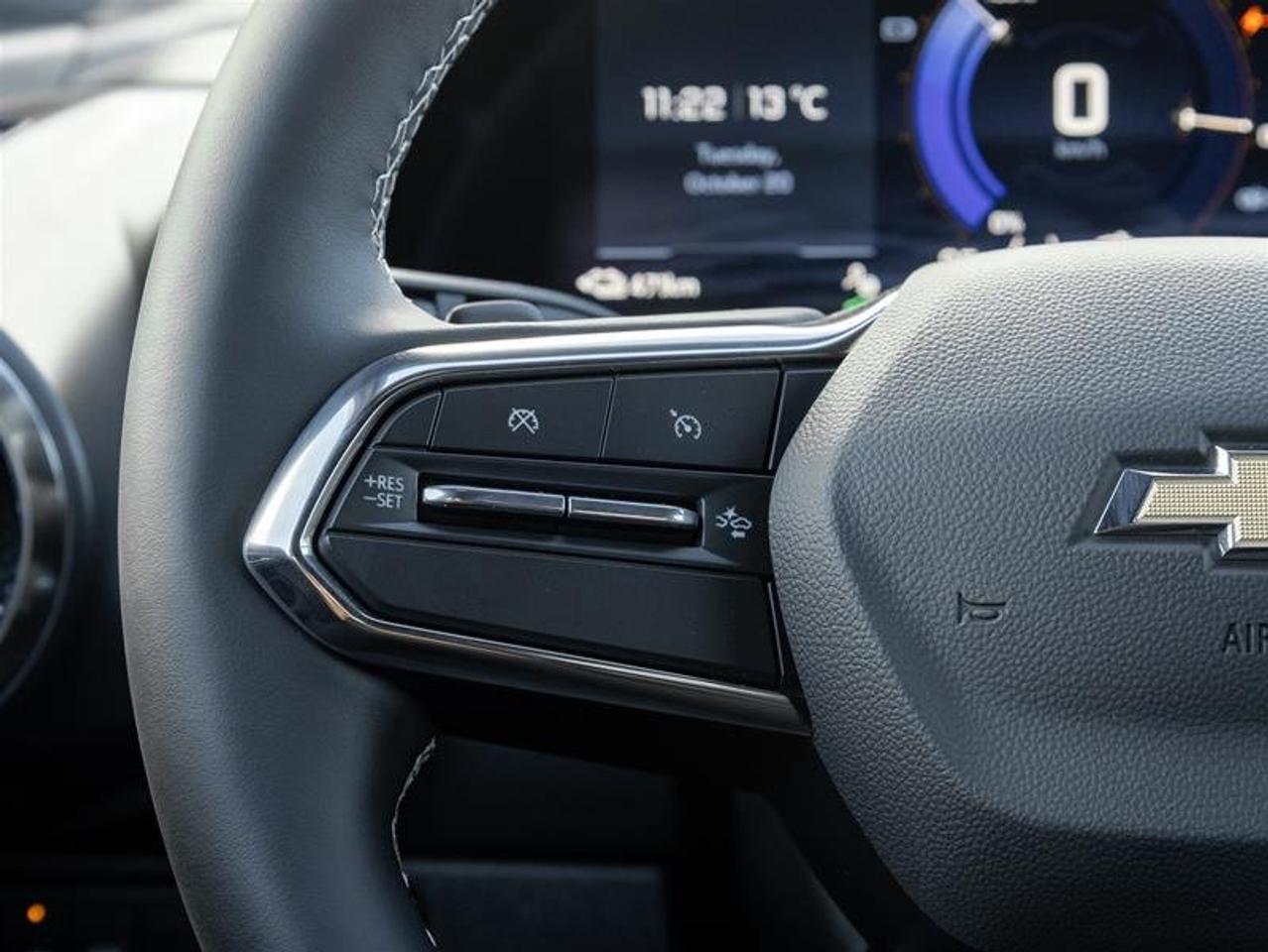 2027 Chevrolet Equinox EV LT1 Photo