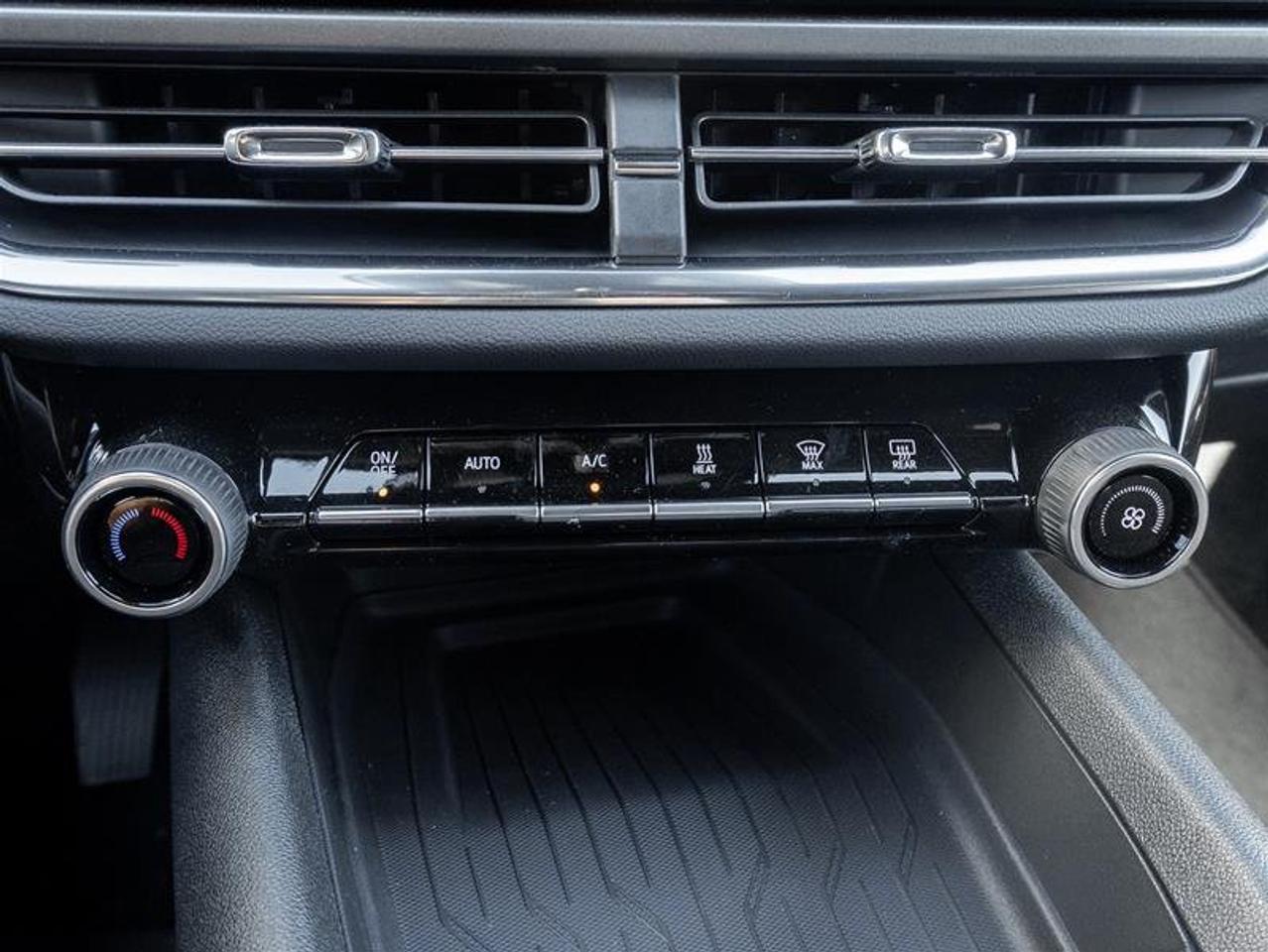 2027 Chevrolet Equinox EV LT1 Photo