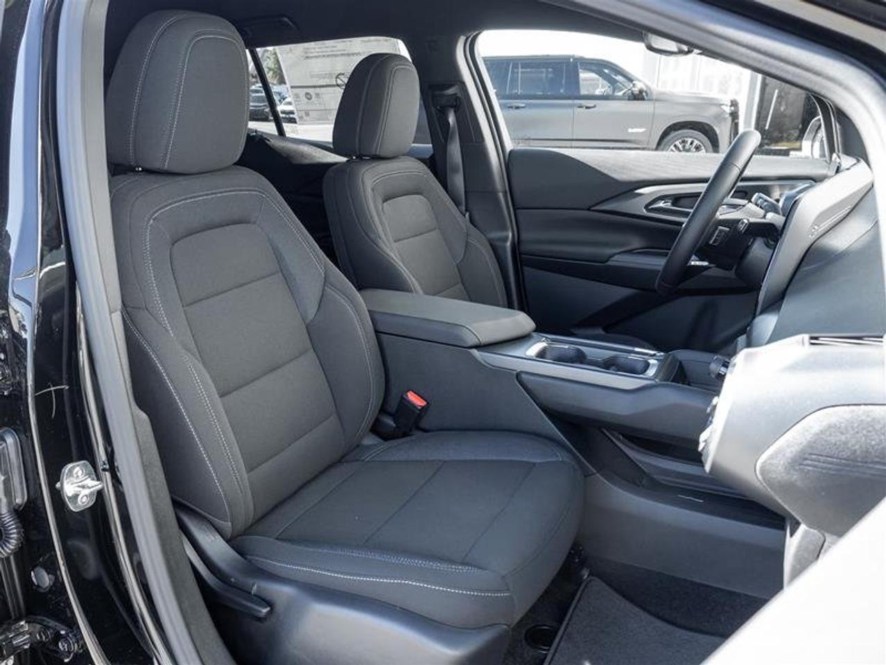 2027 Chevrolet Equinox EV LT1 Photo