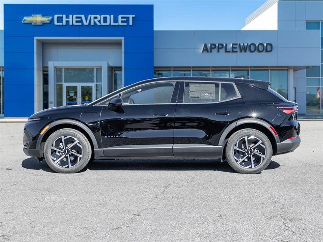 2027 Chevrolet Equinox EV LT1 Photo2