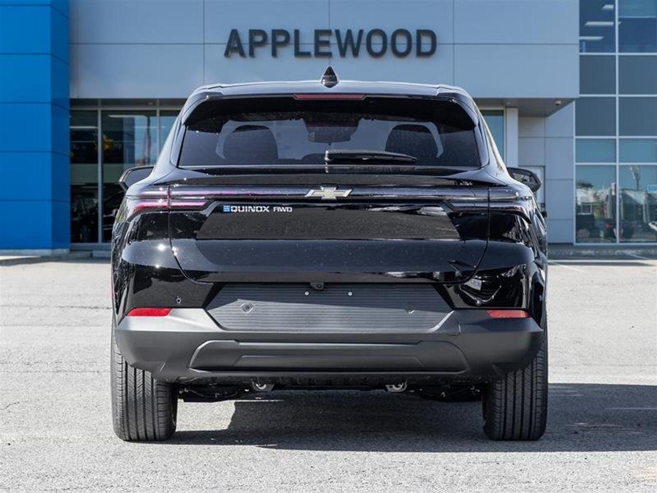 2027 Chevrolet Equinox EV LT1 Photo