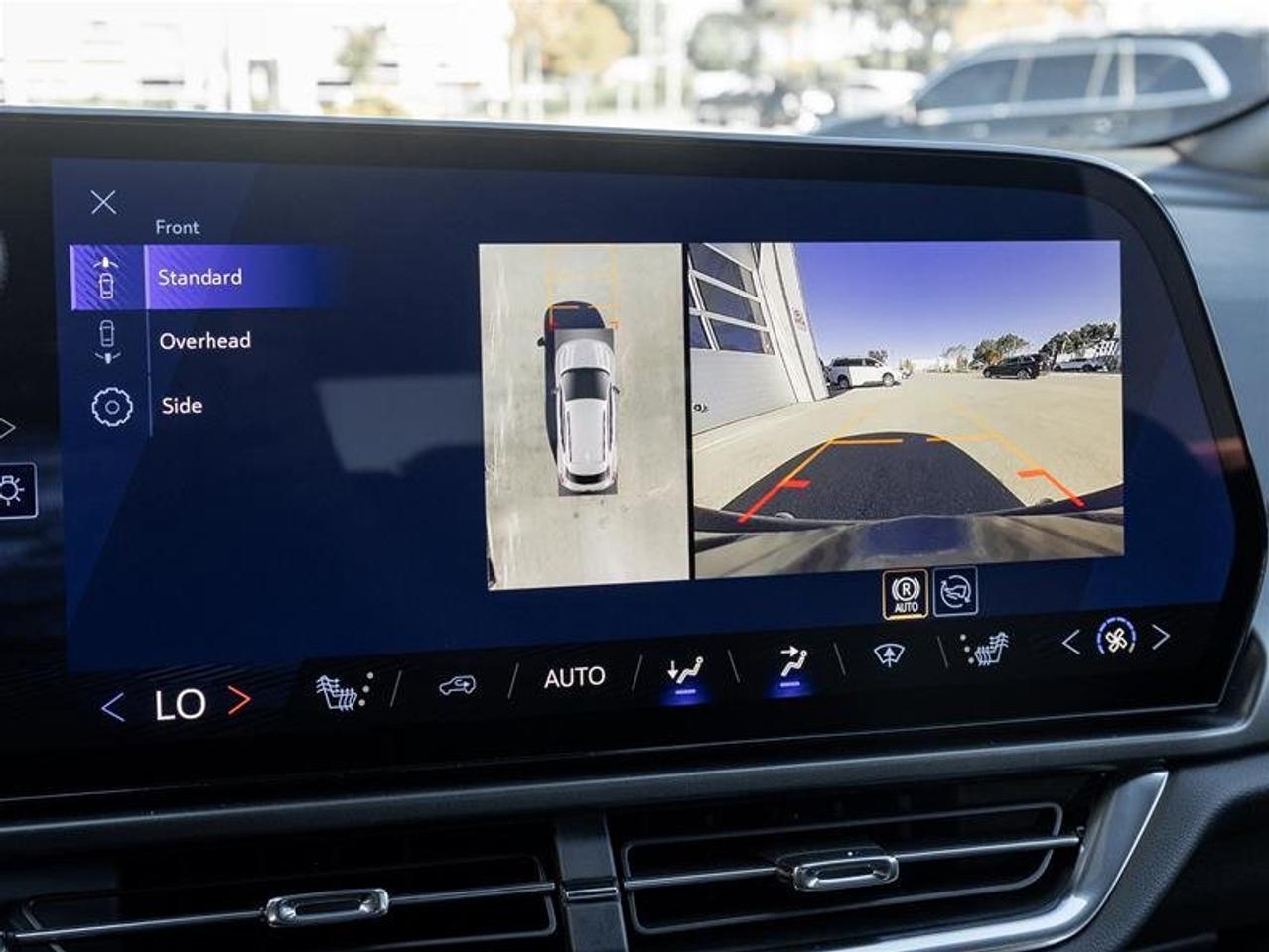 2027 Chevrolet Equinox EV LT1 Photo