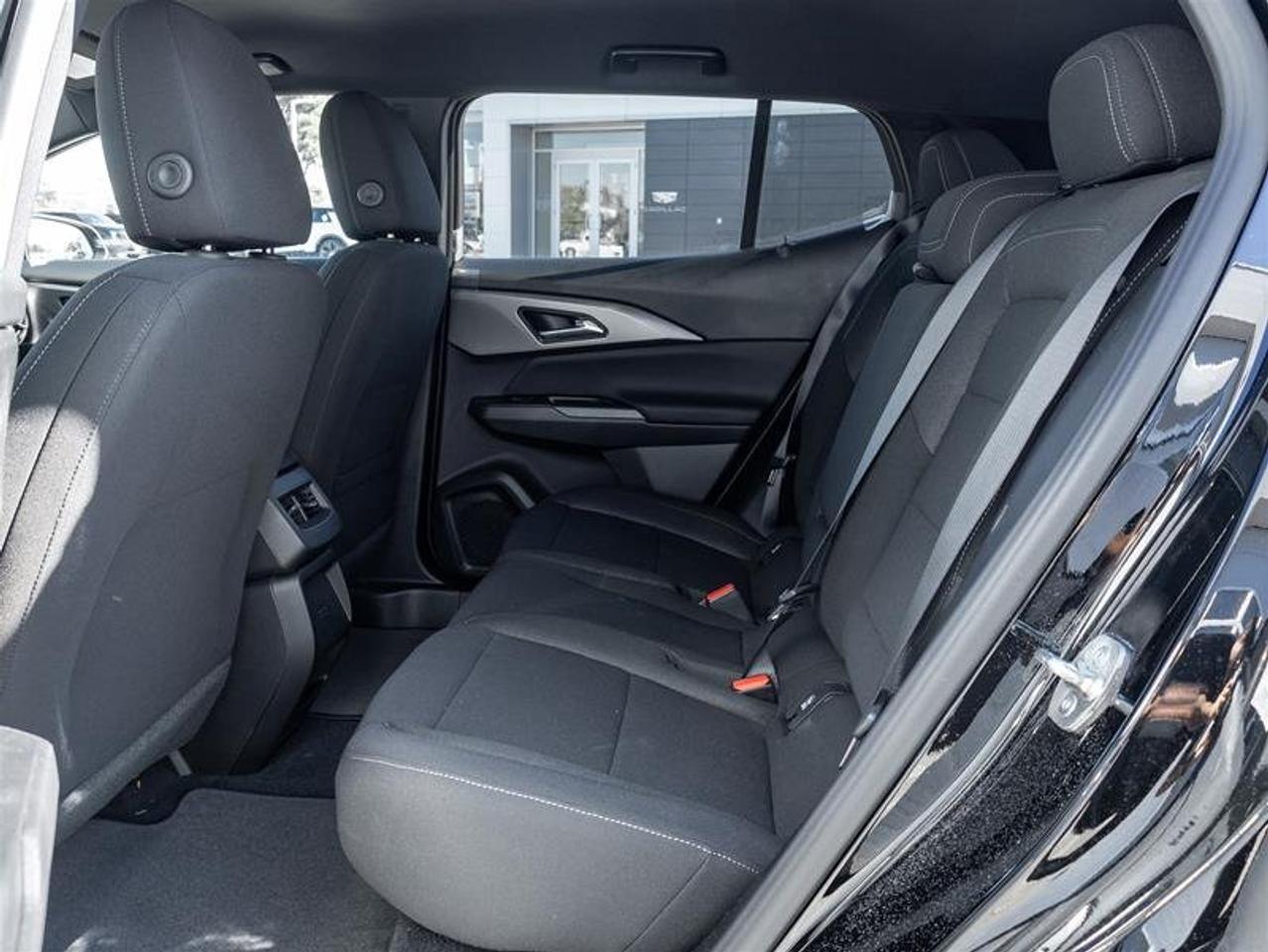 2027 Chevrolet Equinox EV LT1 Photo