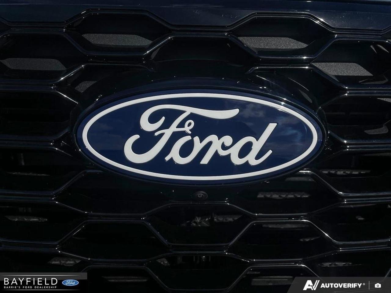 2027 Ford Explorer ST-Line Photo