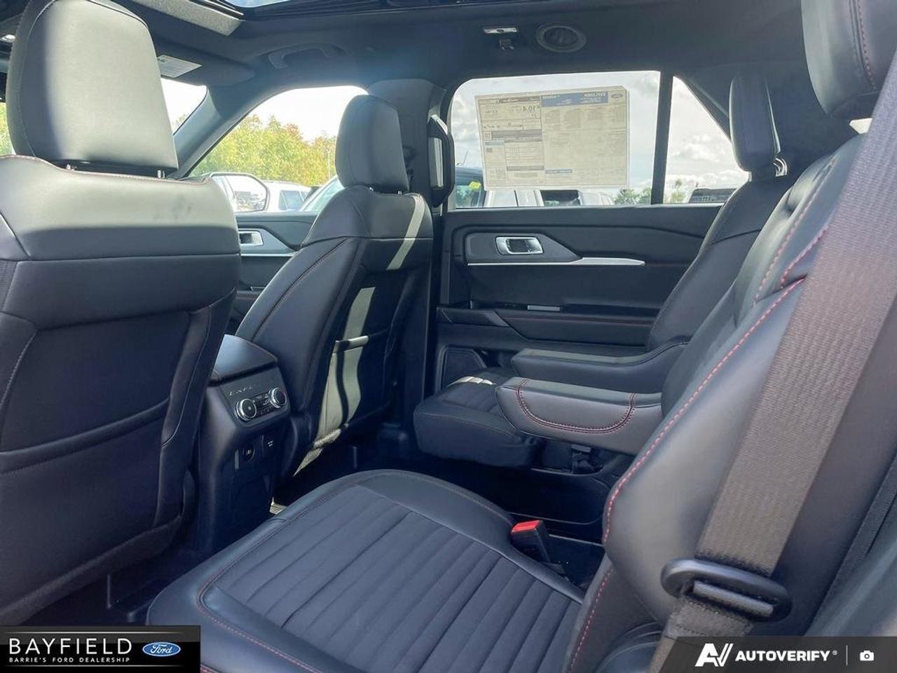 2027 Ford Explorer ST-Line Photo