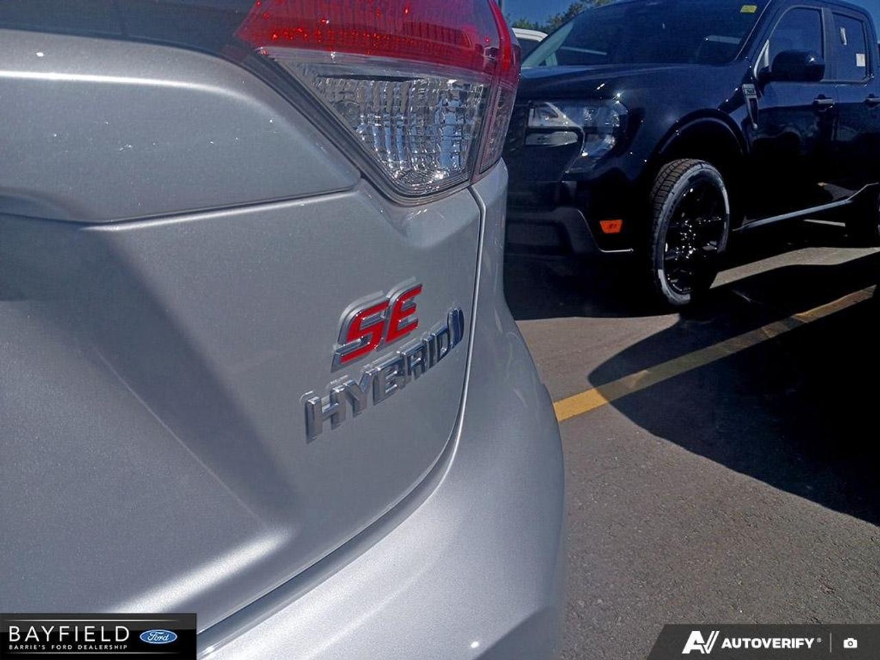 2024 Toyota Corolla Hybrid SE Photo