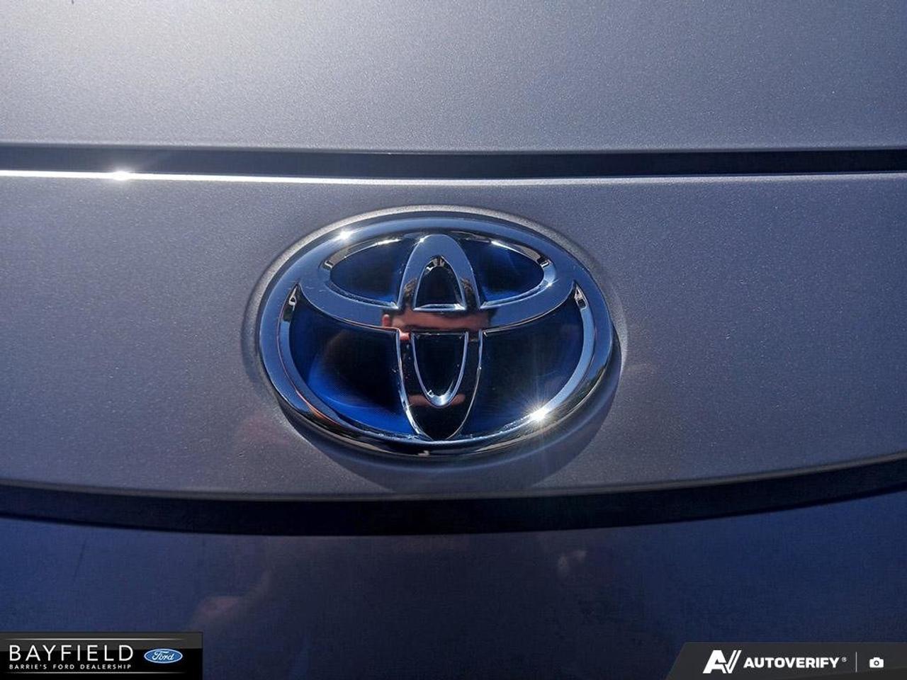 2024 Toyota Corolla Hybrid SE Photo