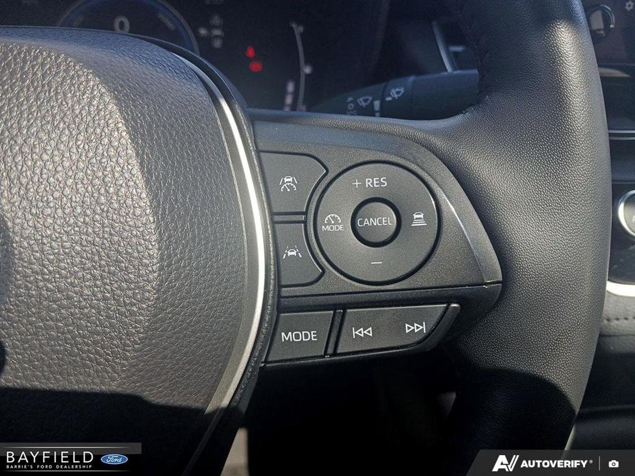2024 Toyota Corolla Hybrid SE Photo