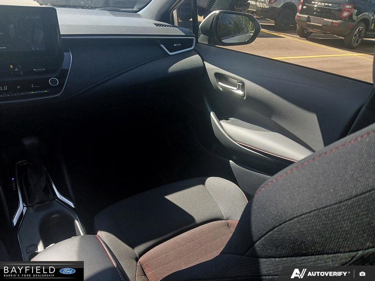 2024 Toyota Corolla Hybrid SE Photo