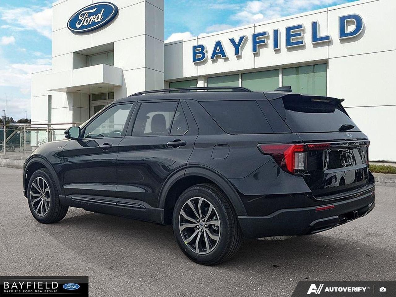 2027 Ford Explorer ST-Line Photo