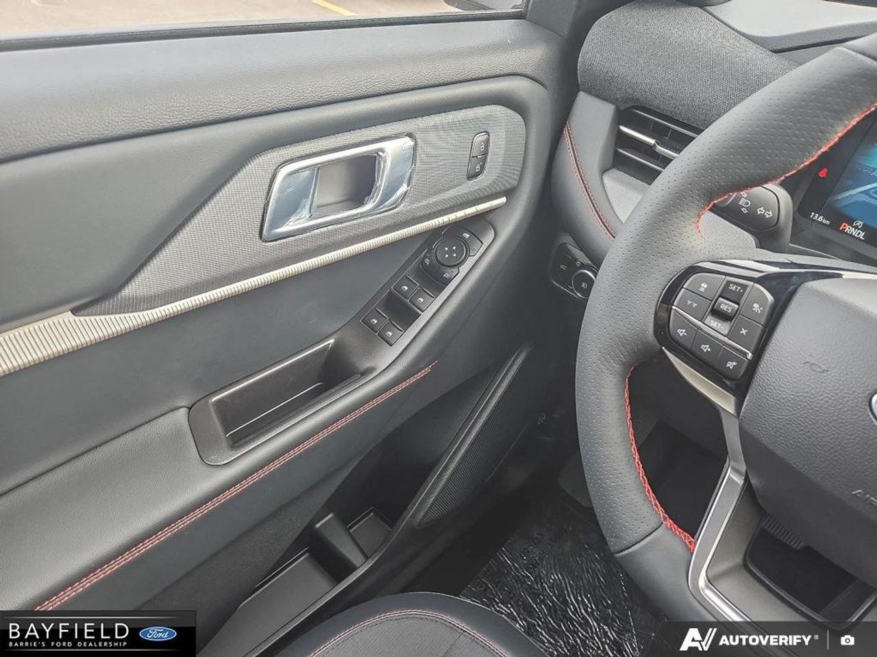 2027 Ford Explorer ST-Line Photo