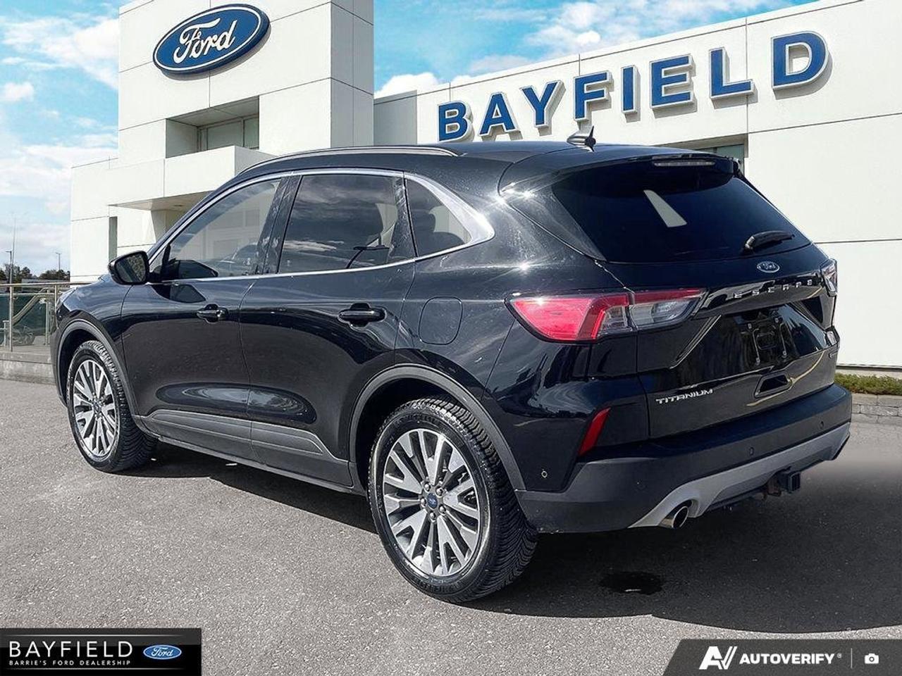 2021 Ford Escape Titanium Hybrid Photo