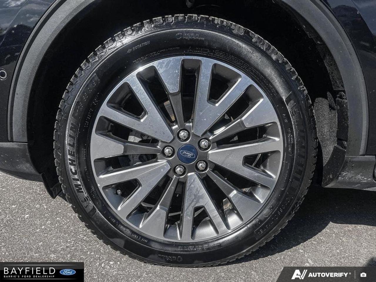 2021 Ford Escape Titanium Hybrid Photo