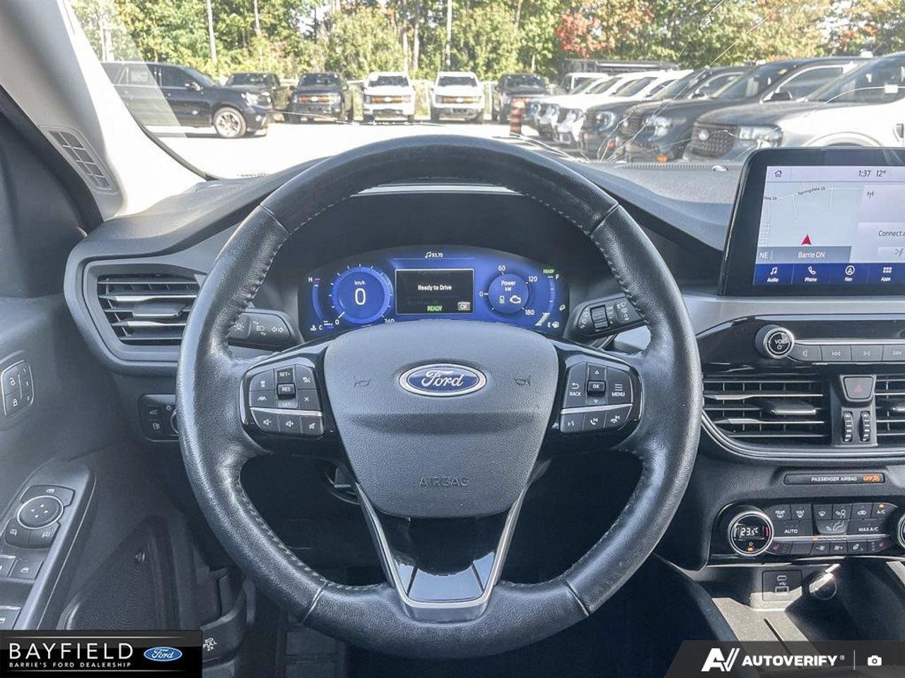 2021 Ford Escape Titanium Hybrid Photo