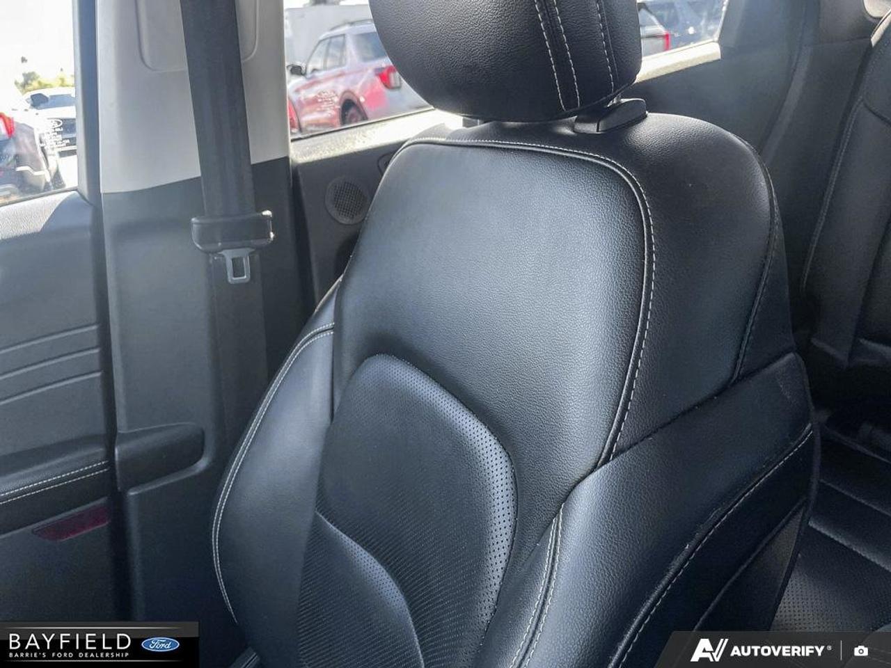 2021 Ford Escape Titanium Hybrid Photo