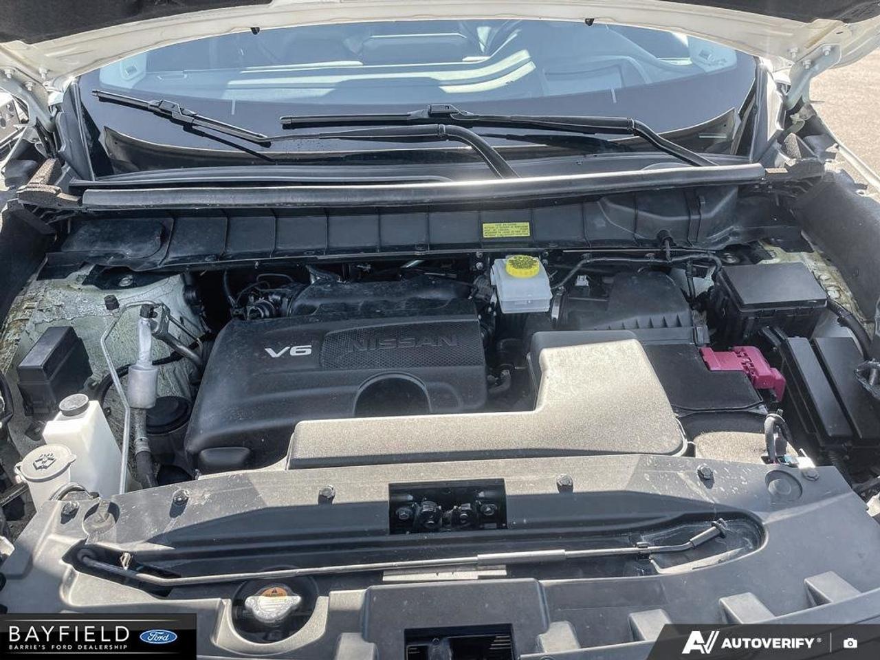 2023 Nissan Pathfinder Platinum Photo