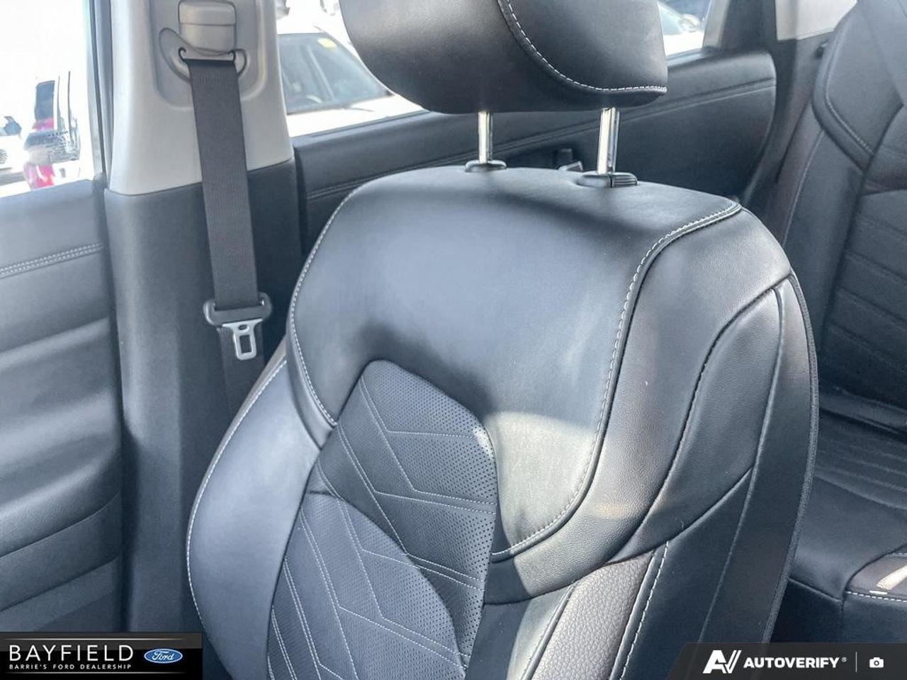 2023 Nissan Pathfinder Platinum Photo