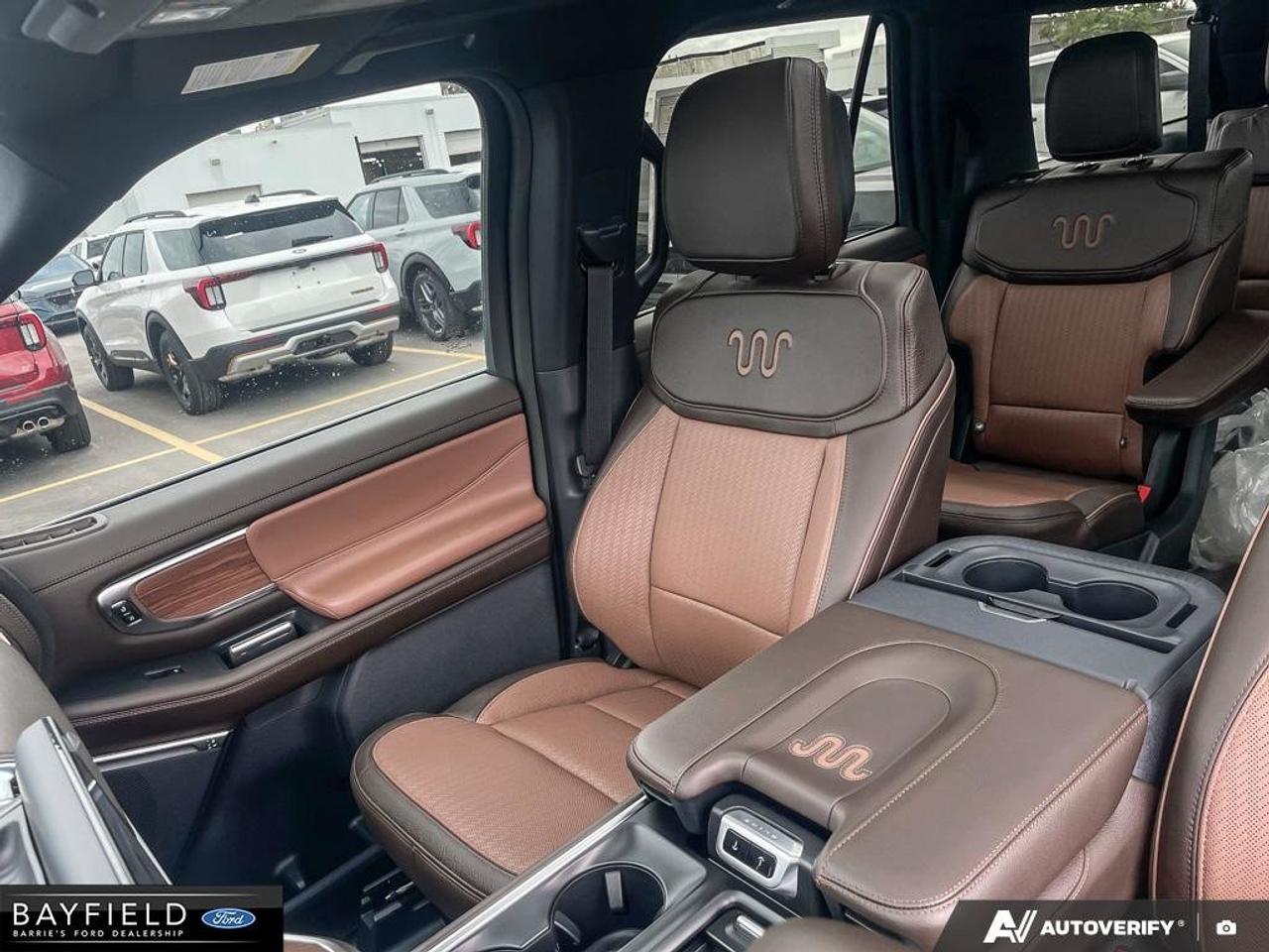2027 Ford Expedition King Ranch Max Photo