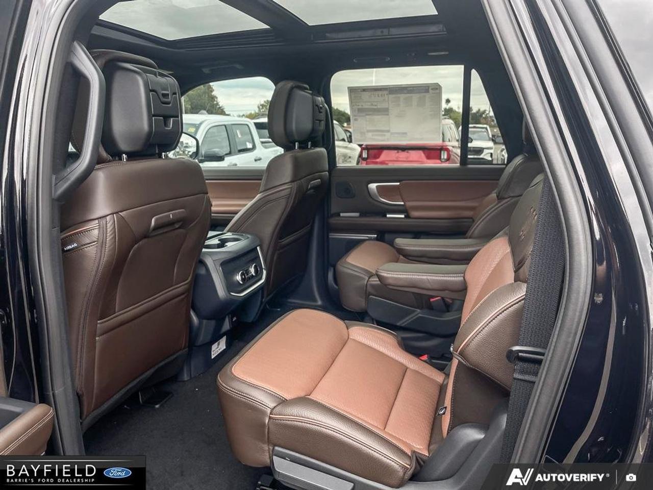 2027 Ford Expedition King Ranch Max Photo