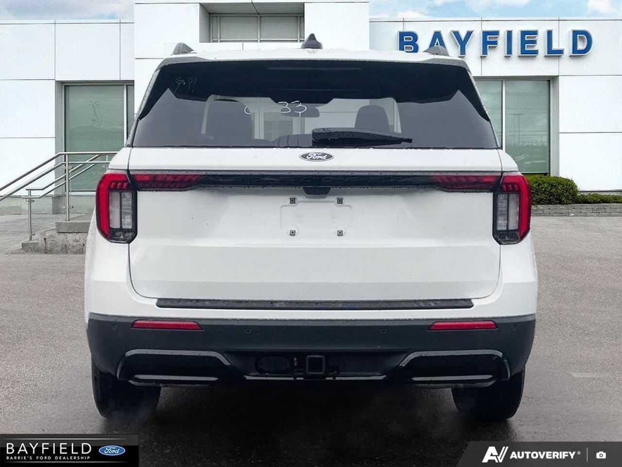 2027 Ford Explorer ST-Line Photo4