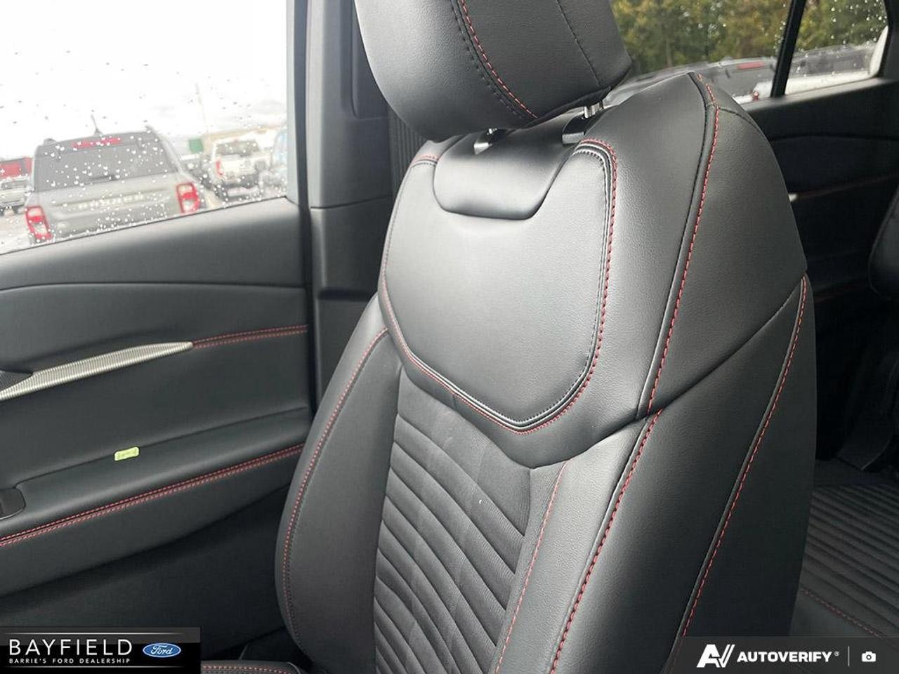 2027 Ford Explorer ST-Line Photo