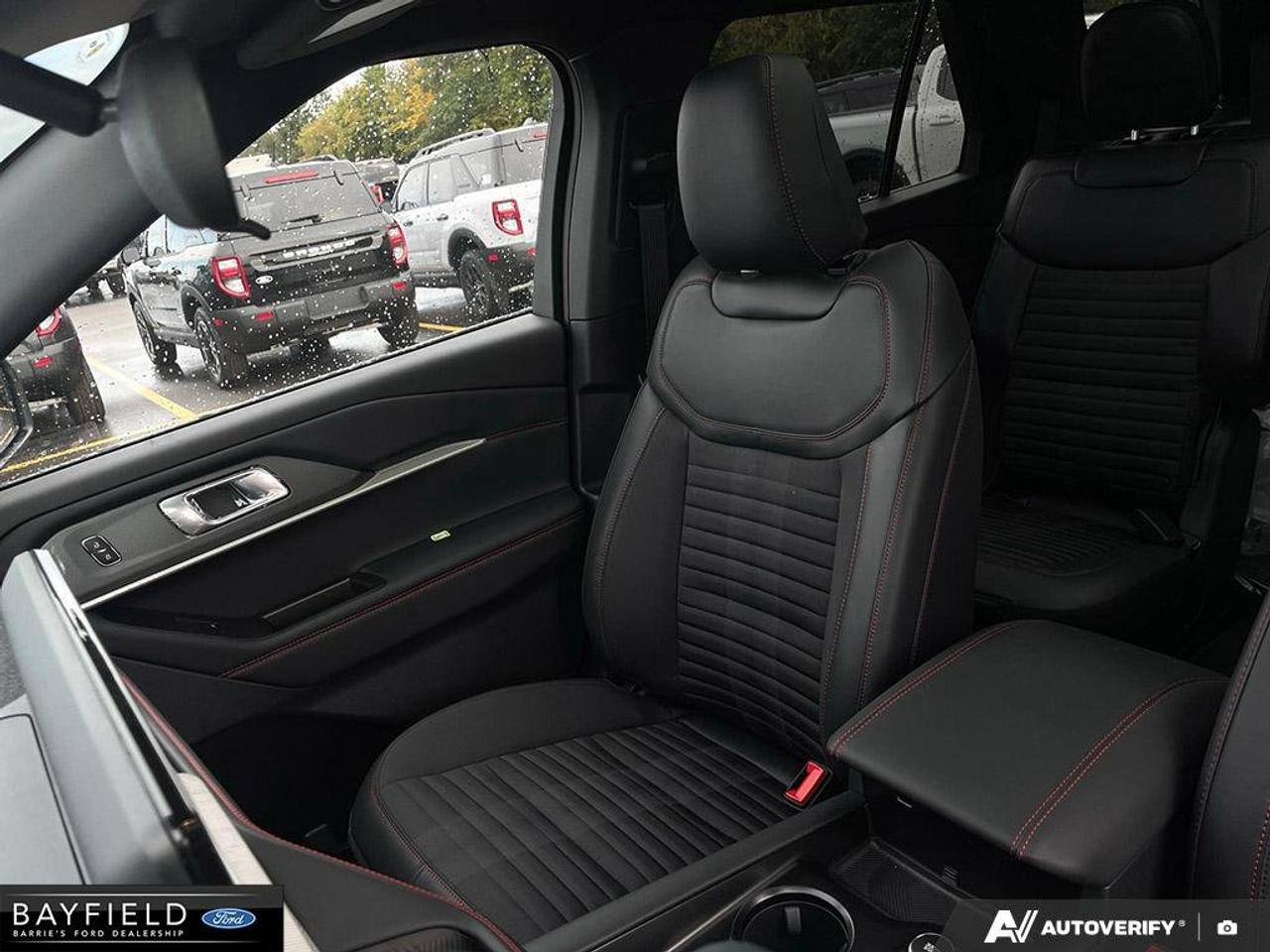 2027 Ford Explorer ST-Line Photo