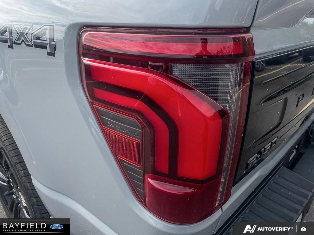 2026 Ford F-150 Platinum Photo