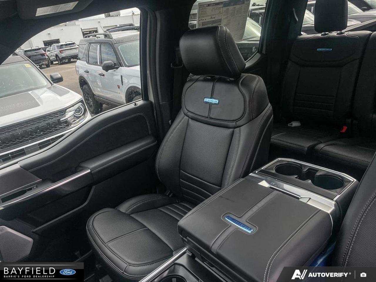 2026 Ford F-150 Platinum Photo