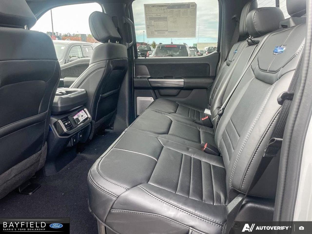 2026 Ford F-150 Platinum Photo