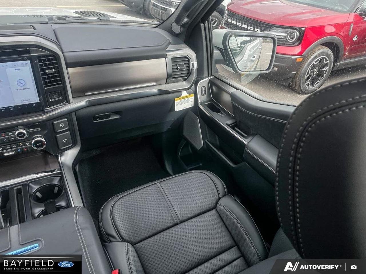 2026 Ford F-150 Platinum Photo