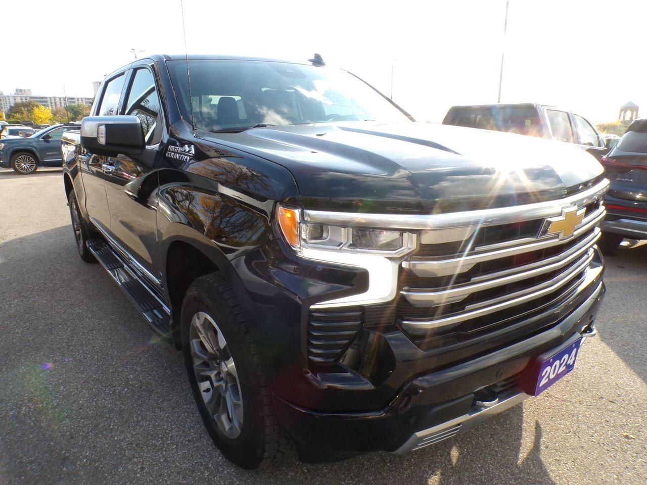 2024 Chevrolet Silverado 1500 Crew Cab Short Box 4-Wheel Drive High Country Photo2