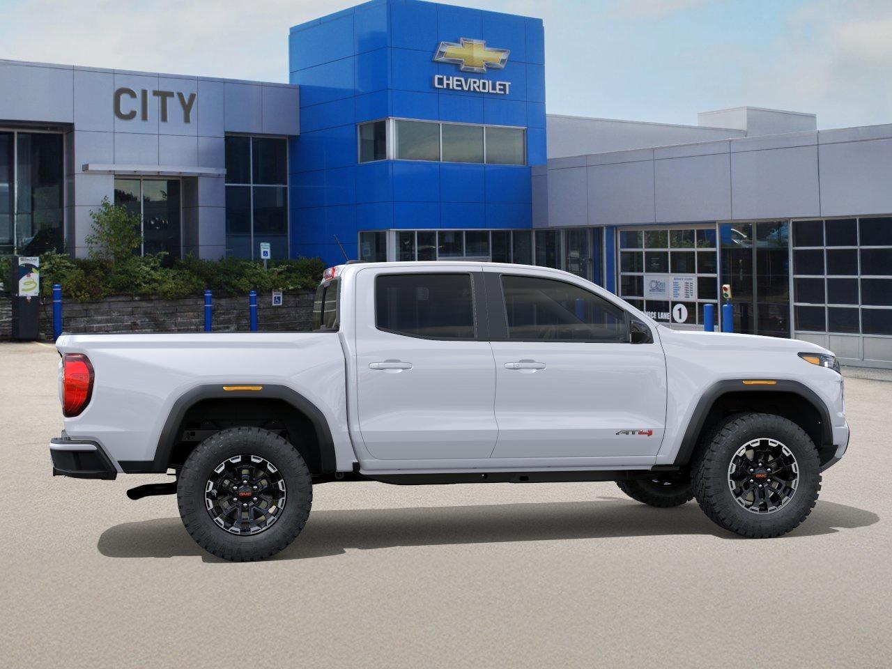 2026 GMC Canyon AT4 Photo4