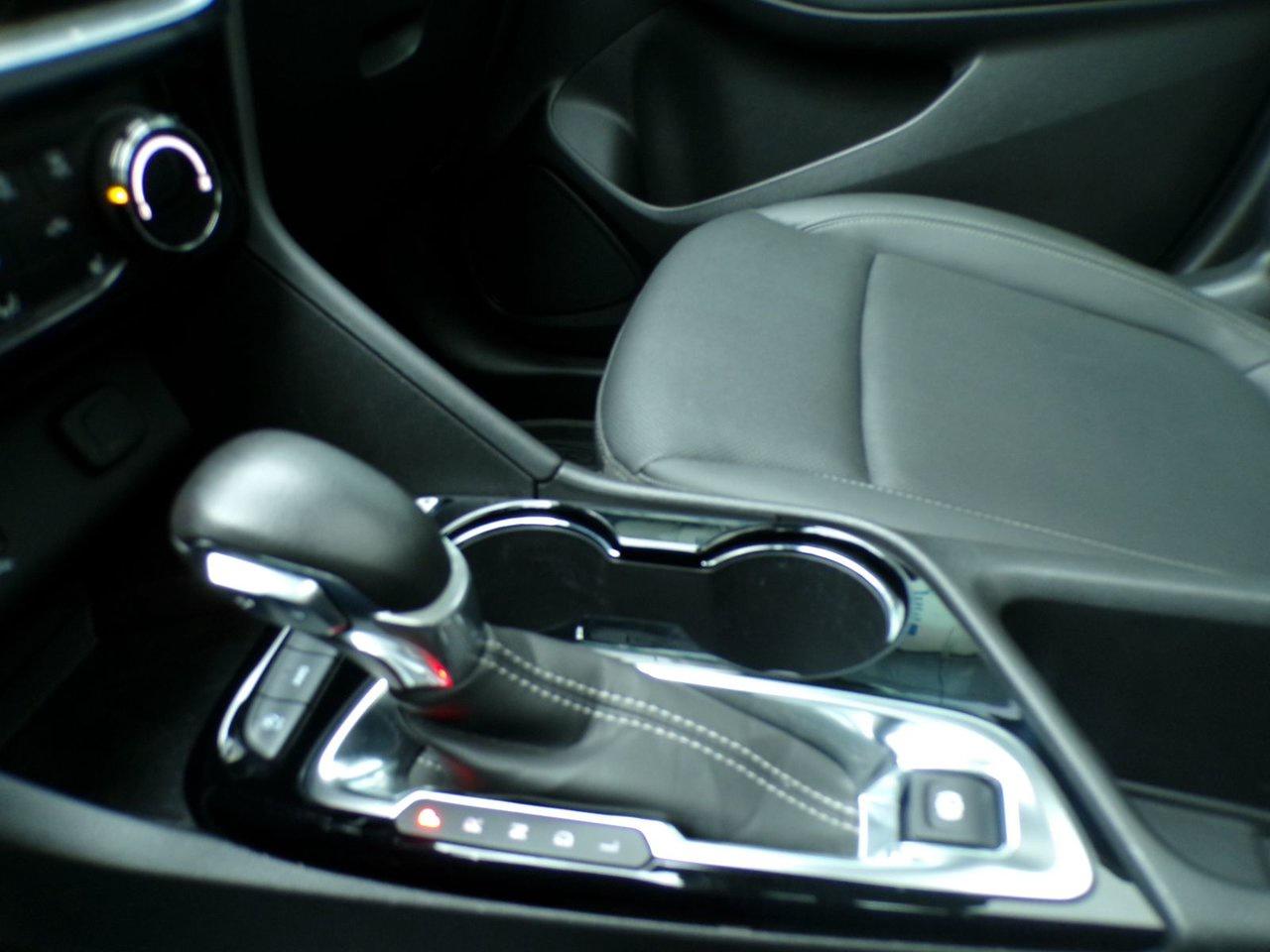 2024 Buick Encore GX Sport Touring AWD Photo