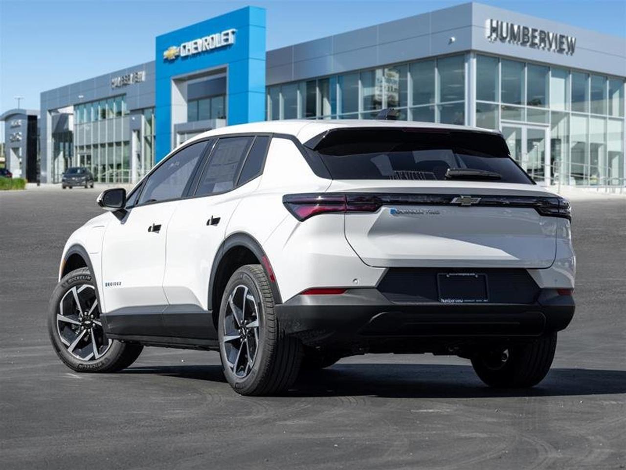 2027 Chevrolet Equinox EV LT1 Photo