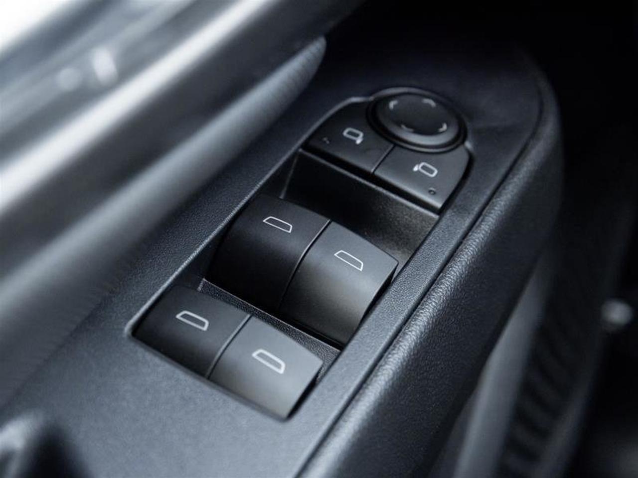2027 Chevrolet Equinox EV LT1 Photo
