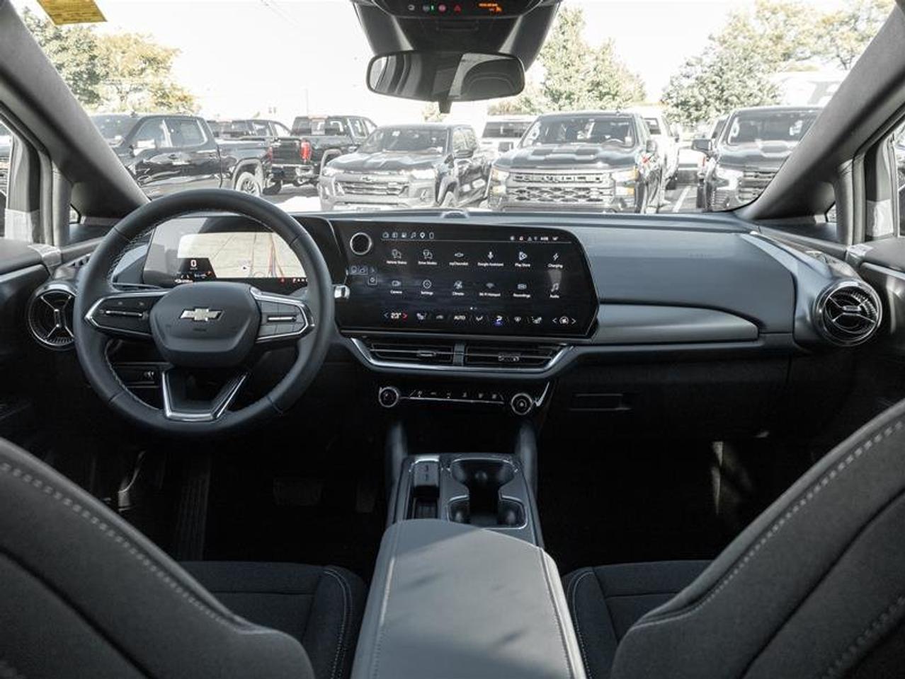2027 Chevrolet Equinox EV LT1 Photo