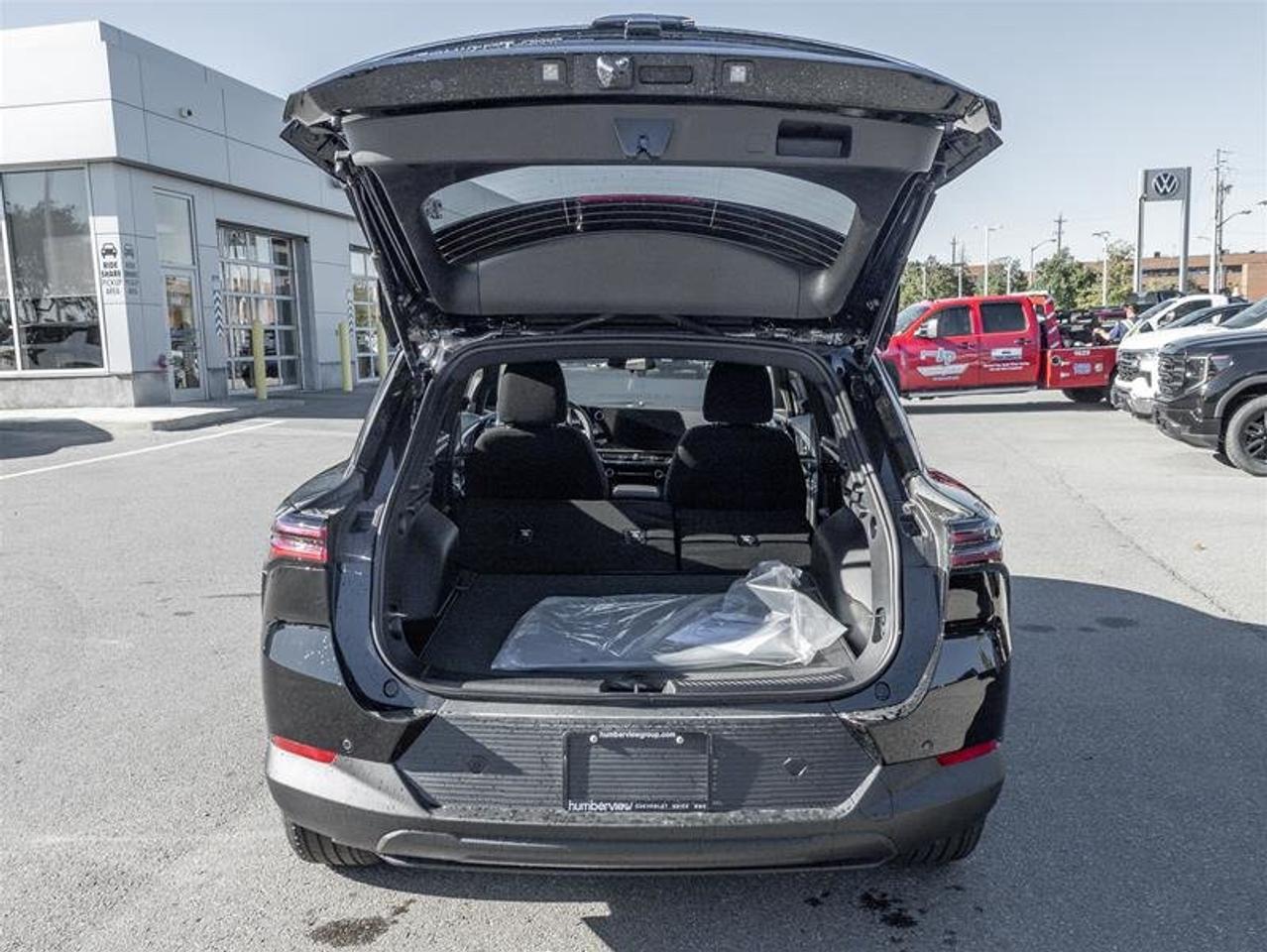 2027 Chevrolet Equinox EV LT1 Photo