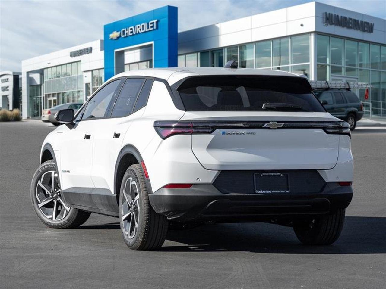 2027 Chevrolet Equinox EV LT1 Photo