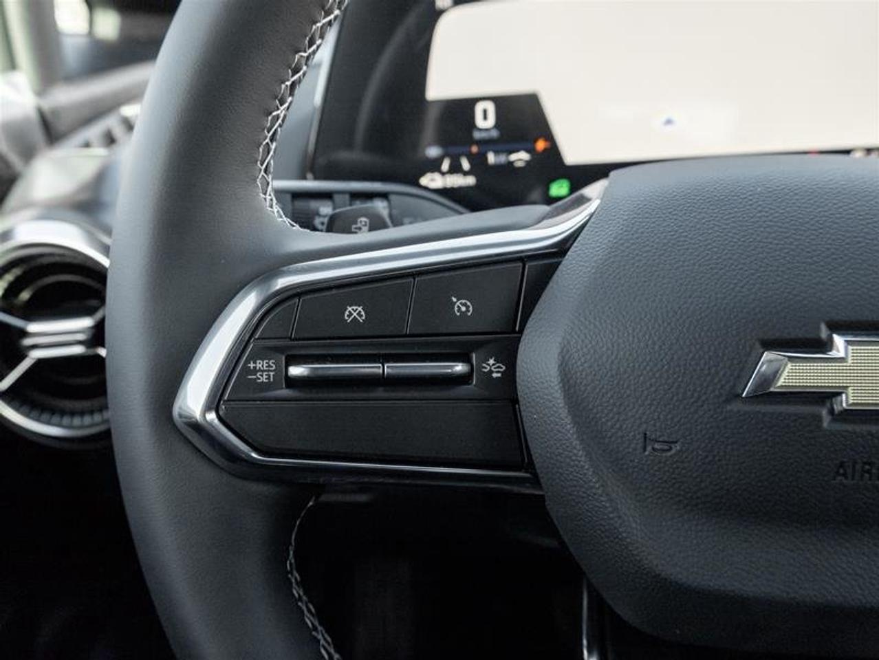 2027 Chevrolet Equinox EV LT1 Photo