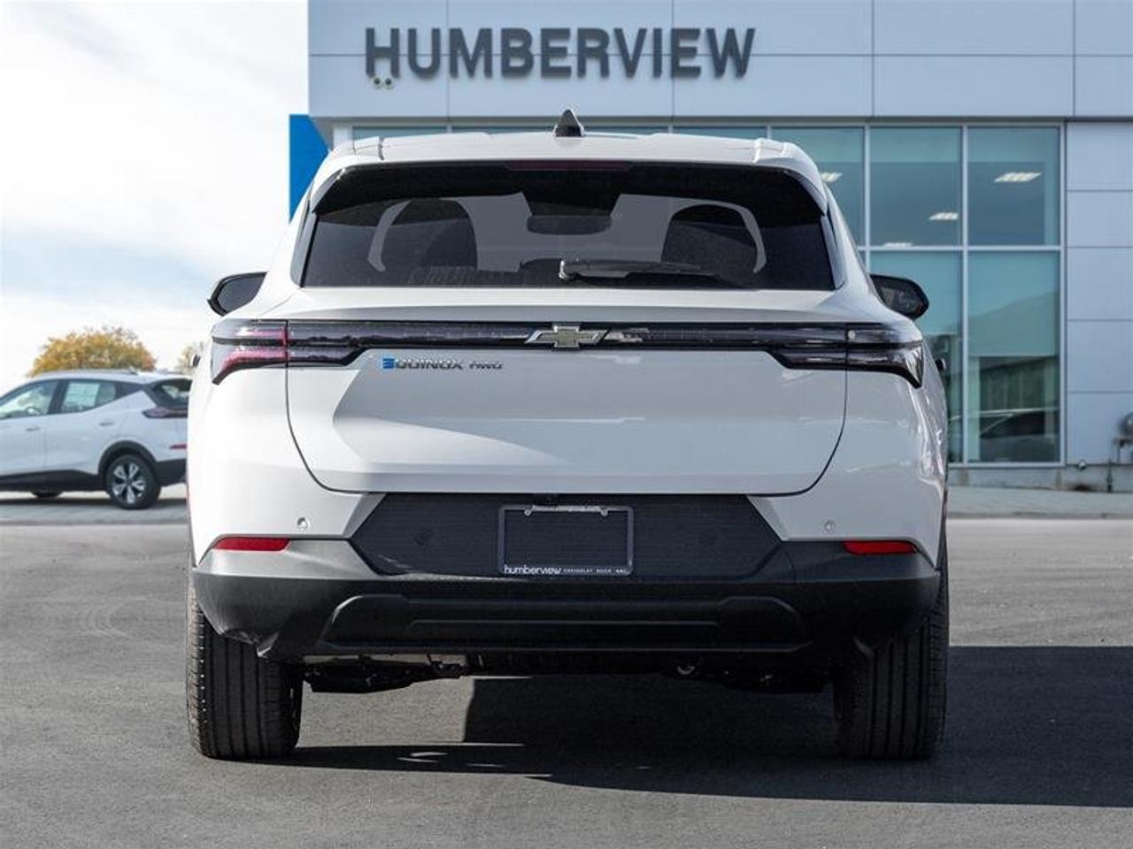 2027 Chevrolet Equinox EV LT1 Photo